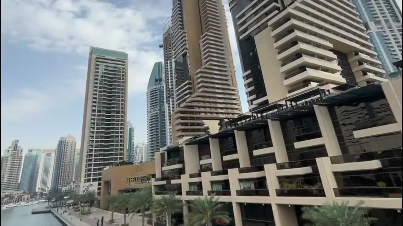 Applicazione su grande superficie — Dubai